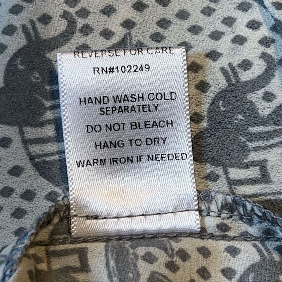 PIXLEY STITCH FIX Gray Elephants Semi Sheer 3/4 Sleeve Blouse-M - Picture 9 of 9